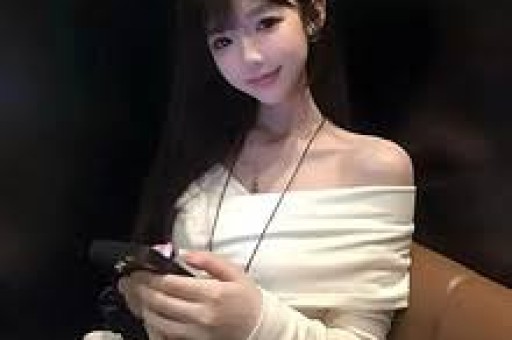 赵丽颖前经纪人曝黑料：她痛哭保证以后“不干那事儿”我才捧她