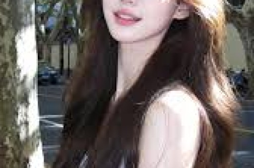 半个娱乐圈公认的渣女张歆艺公开diss她现如今名声烂大街